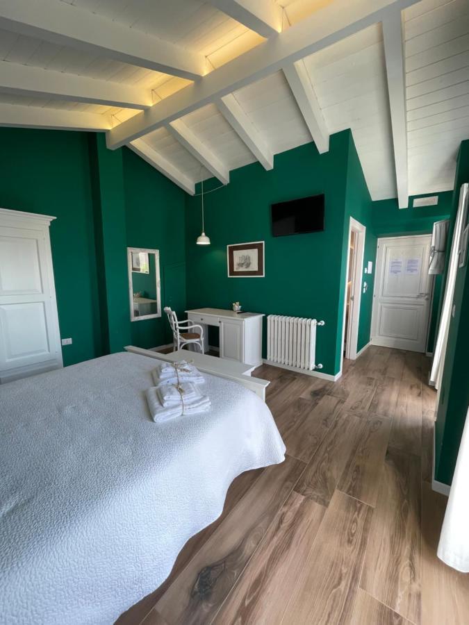 Il Borgo Bed and Breakfast Κοράτο Εξωτερικό φωτογραφία